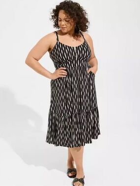 Torrid Women’s Super Soft Black and White Striped Sleeveless Midi Dress 12